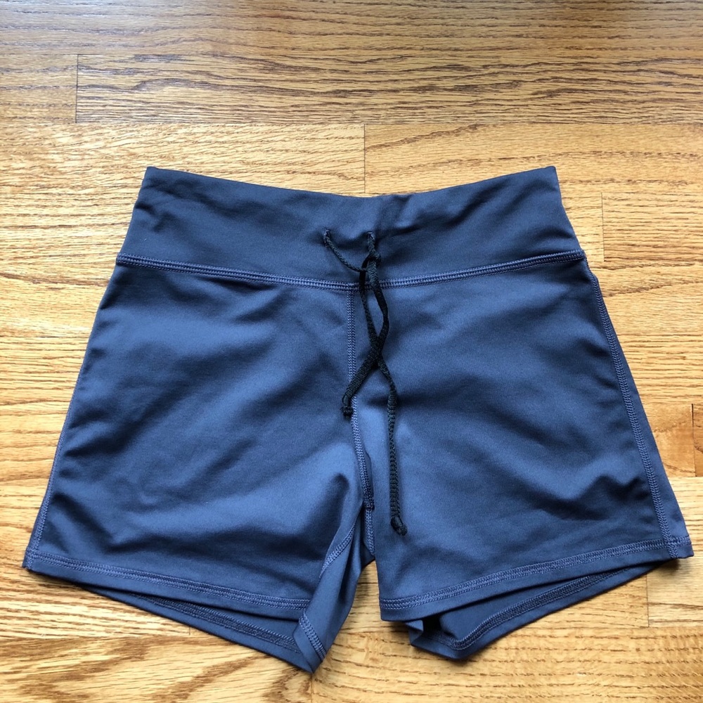 Gray spandex